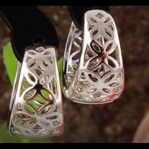 Jewelry - .925 Sterling Silver Filigree Hoop Earrings